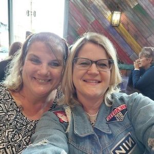 Meet your Posher, Connie